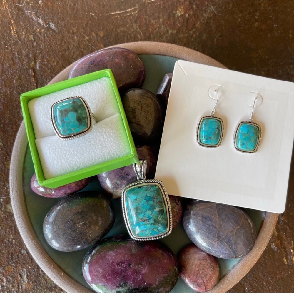 Bundle Set of Sterling Silver Turquoise Ring, Earrings and Pendant!